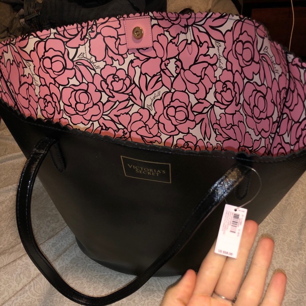 Victoria secret bag NWT